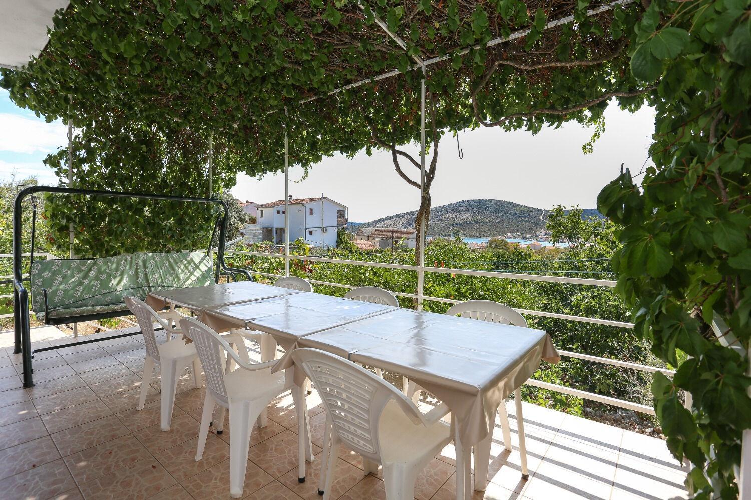 Holiday Home Marcelo-With Terrace Vinišće Exterior foto
